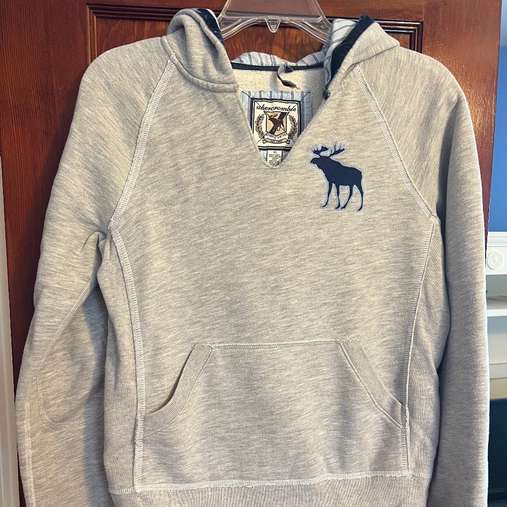 Abercrombie Girls Hoodie  size XL